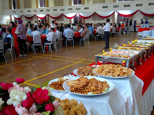 Seating & Crowd